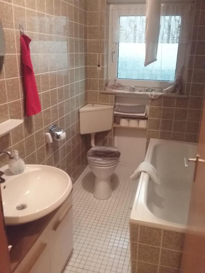 Schoene Aussicht Vöhl Esterno foto